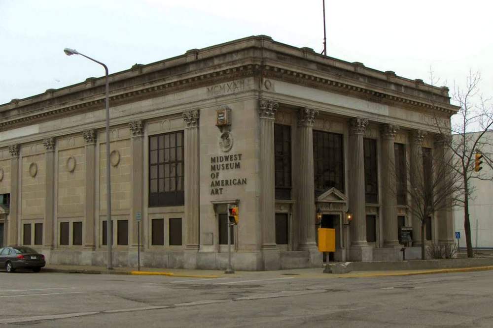 Printmaking professor serves as juror for regional exhibition